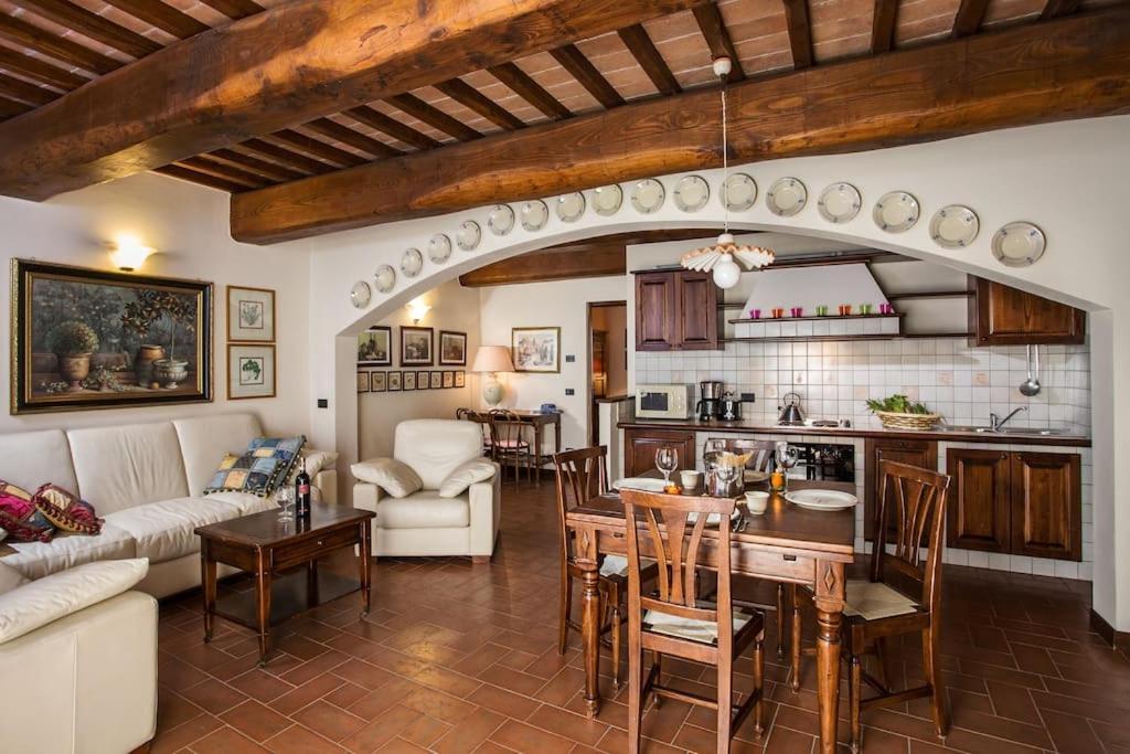 Castello Di Fulignano Ildebrando Superior Apartment سان جيمينيانو المظهر الخارجي الصورة